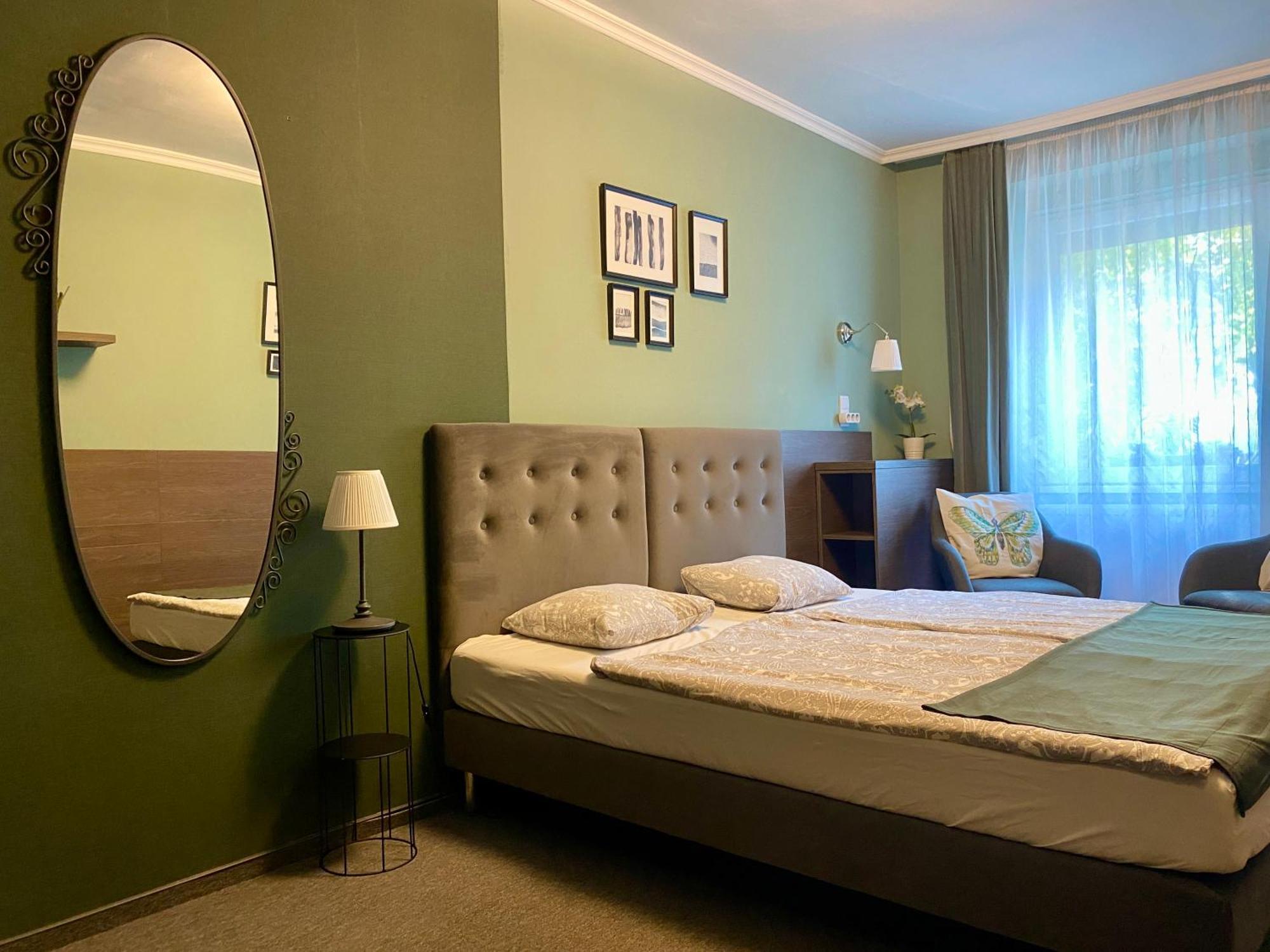 Bellevue Vendeghaz 2 Hotel วาค ภายนอก รูปภาพ
